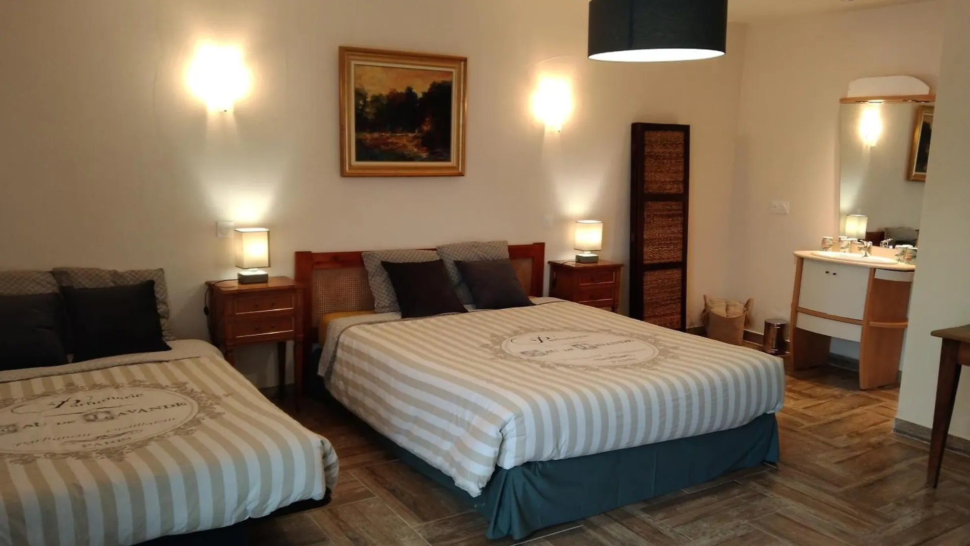 Le Domaine De La Plume Hotel La Gimond France